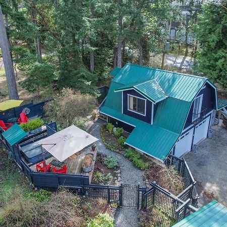 Salt Spring Carriage House B&B Ganges Exterior foto